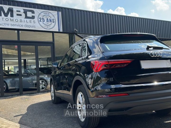 Audi Q3 35 TDI 150ch Business line S tronic 7 120g - 7