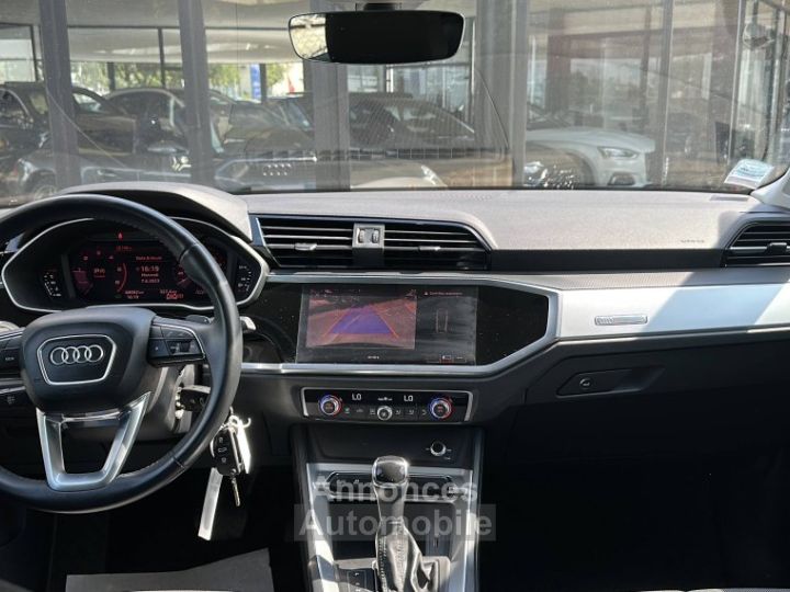 Audi Q3 35 TDI 150ch Business line S tronic 7 120g - 9