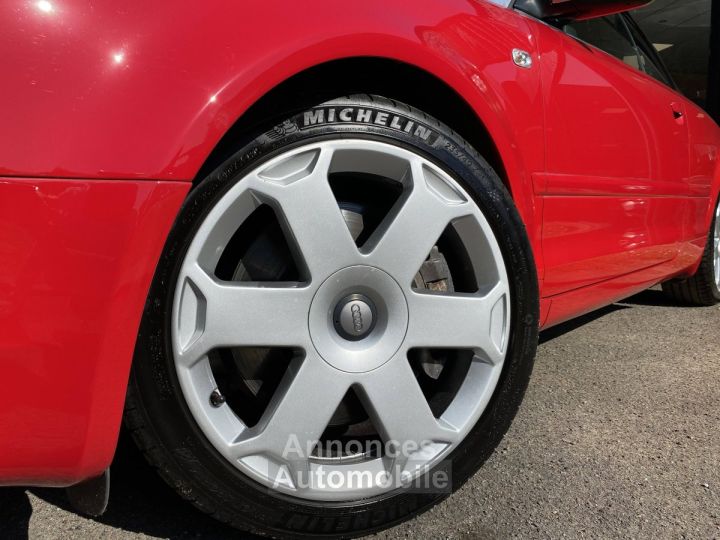 Audi S4 III (B7) 42 V8 344ch quattro Tiptronic - 2