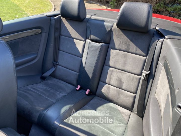 Audi S4 III (B7) 42 V8 344ch quattro Tiptronic - 15