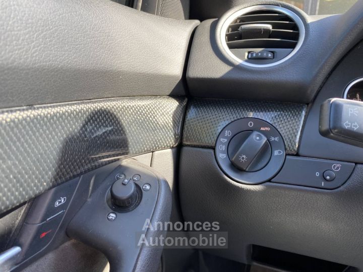 Audi S4 III (B7) 42 V8 344ch quattro Tiptronic - 20