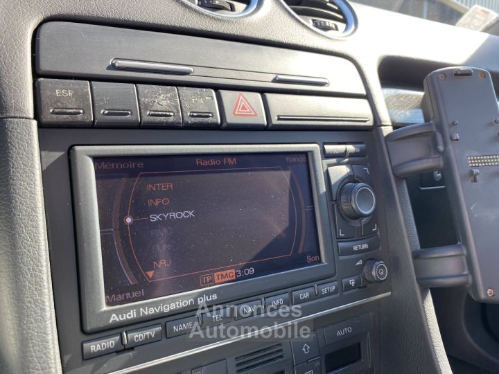Audi S4 III (B7) 42 V8 344ch quattro Tiptronic - 23