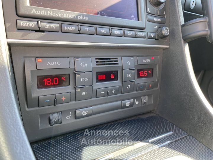 Audi S4 III (B7) 42 V8 344ch quattro Tiptronic - 24