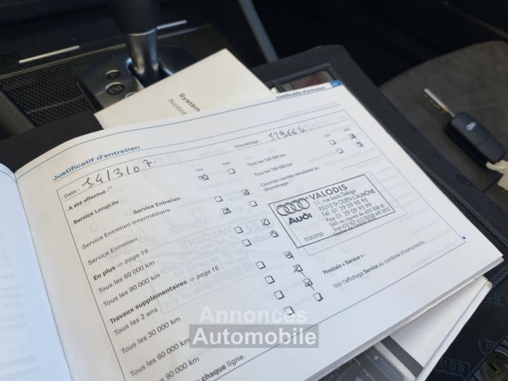 Audi S4 III (B7) 42 V8 344ch quattro Tiptronic - 28