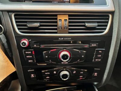 Audi A4 IV (B8) 20 TDI 120 DPF Ambiente   - 13