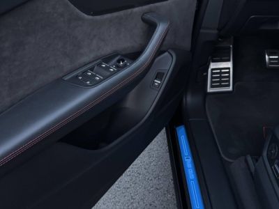 Audi RS Q8 40 TFSI 600 EXT GAR 2027 DESIGN HUD   - 17