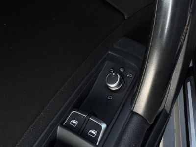 Audi A1 Sportback 14 TFSI 125 GPS CUIR LED KEYLESS BVA   - 14