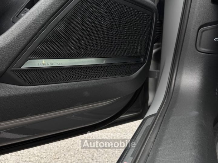 Audi RS6 Avant C8 V8 600 FR HUD CAM 3D SUIVIT B&O - 26