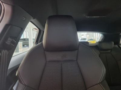 Audi A3 IV (2) SPORTBACK 15 35 TFSI MILD HYBRID 150 S LINE S TRONIC 7   - 14