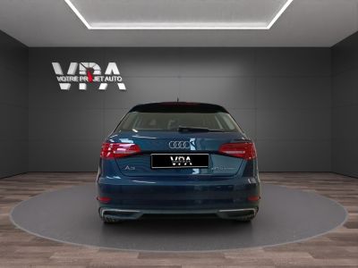 Audi A3 Sportback e-tron S-Line • 14 204Ch  •  Hybride rechargeable • S tronic • Sièges Chauffants • Virtual Cockpit   - 4
