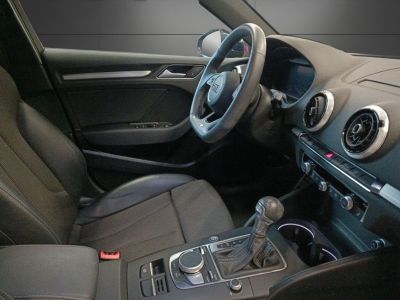 Audi A3 Sportback e-tron S-Line • 14 204Ch  •  Hybride rechargeable • S tronic • Sièges Chauffants • Virtual Cockpit   - 8