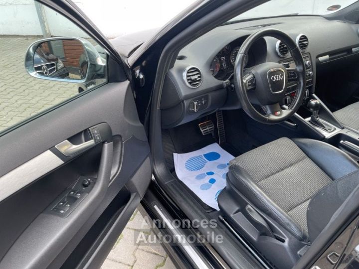 Audi S3 Sportback • 20 TFSI 265ch quattro • Cuir • GPS • Bi-Xénon • Sièges Chauffants - 11
