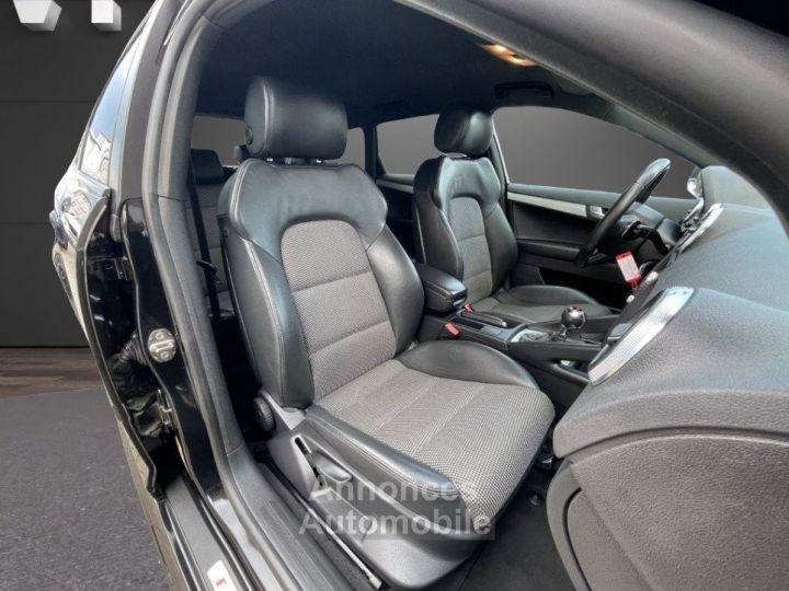 Audi S3 Sportback • 20 TFSI 265ch quattro • Cuir • GPS • Bi-Xénon • Sièges Chauffants - 13