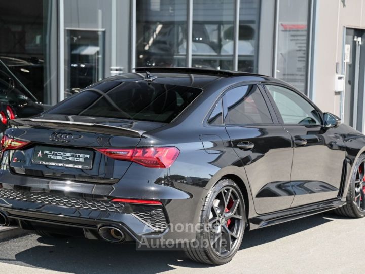 Audi RS3 Limousine 25 TFSI RS-Design - 4