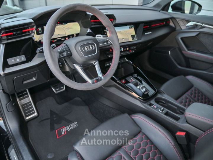 Audi RS3 Limousine 25 TFSI RS-Design - 9