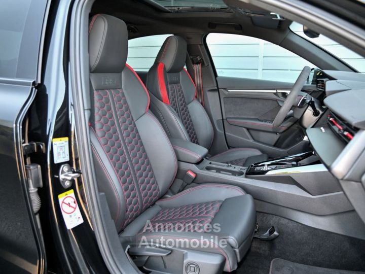 Audi RS3 Limousine 25 TFSI RS-Design - 13