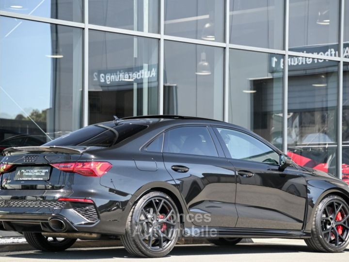 Audi RS3 Limousine 25 TFSI RS-Design - 36