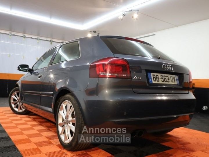 Audi A3 18 TFSI 160CH AMBITION S TRONIC 7 3P - 3