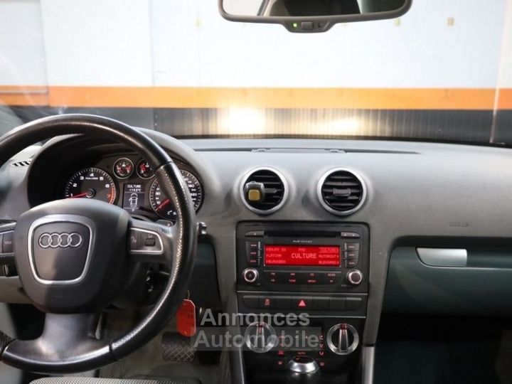 Audi A3 18 TFSI 160CH AMBITION S TRONIC 7 3P - 9