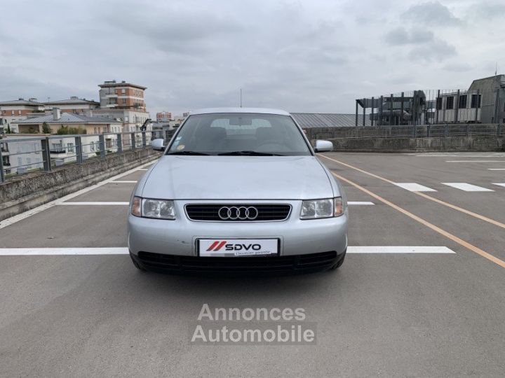 Audi A3 18 125CH AMBIENTE BVA 3P - 2