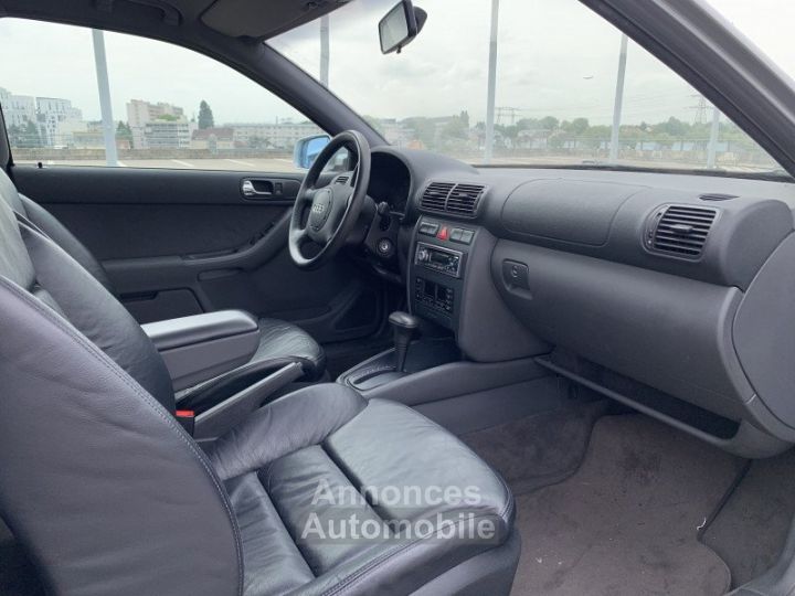 Audi A3 18 125CH AMBIENTE BVA 3P - 8