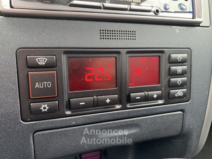 Audi A3 18 125CH AMBIENTE BVA 3P - 18