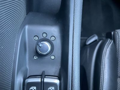 Audi A3 15 TFSI CoD 150 S Line -KEYLESS-GO-CAMERA DE RECUL- GARANTIE 12 MOIS-   - 16
