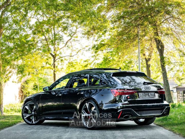 Audi RS6 Avant Quattro - 26