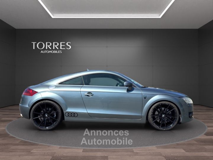 Audi TT 32 QUATTRO S TRONIC - 9