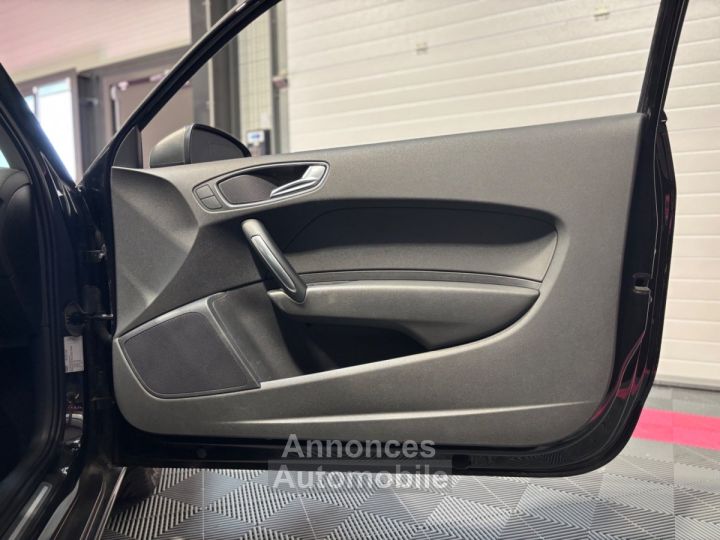Audi A1 14 TFSI 122 Ambiente - 22