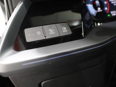 Audi A3 Sportback AUDU 35 TDI 150 SLINE STRONIC SONO   - 9