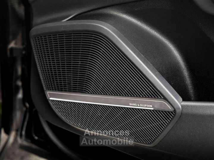 Audi SQ5 Quattro - 16