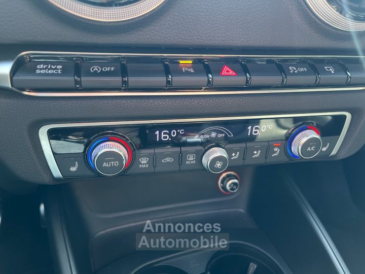 Audi RS3 25 TFSI 367 Quattro S tronic 7 - 22