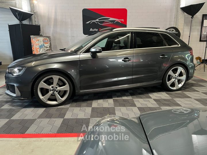 Audi RS3 25 TFSI 367 Quattro S tronic 7 - 8