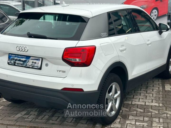 Audi Q2 14 TFSI 150 BUSINESS LINE S TRONIC *GARANTIE 12 MOIS* - 4