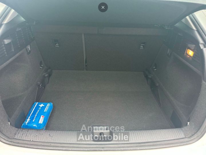 Audi Q2 14 TFSI 150 BUSINESS LINE S TRONIC *GARANTIE 12 MOIS* - 19