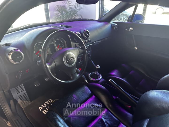 Audi TT COUPE 18T Tiptronic A - 3P EDITION LIMITED 2001 36/40 - 5