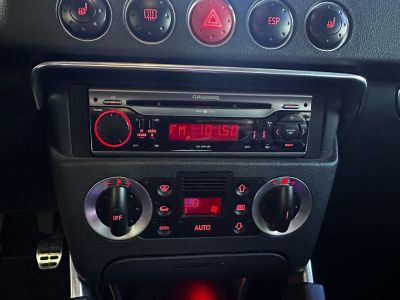 Audi TT COUPE 18T Tiptronic A - 3P EDITION LIMITED 2001 36/40   - 10
