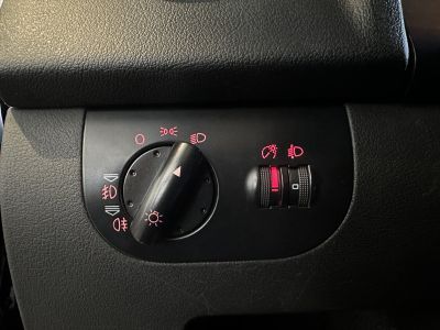 Audi TT COUPE 18T Tiptronic A - 3P EDITION LIMITED 2001 36/40   - 14