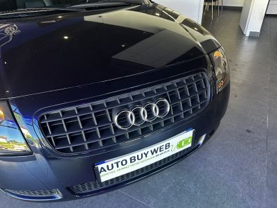 Audi TT COUPE 18T Tiptronic A - 3P EDITION LIMITED 2001 36/40   - 23