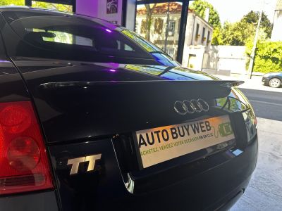 Audi TT COUPE 18T Tiptronic A - 3P EDITION LIMITED 2001 36/40   - 25