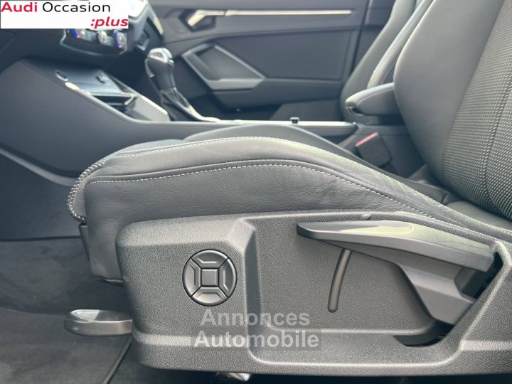 Audi Q3 35 TFSI 150 ch S tronic 7 S line - 32