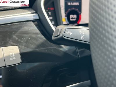 Audi Q3 35 TFSI 150 ch S tronic 7 S line   - 39