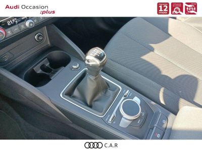 Audi Q2 30 TDI 116 BVM6 Design   - 12