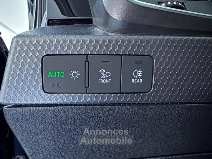 Audi A1 Sportback 30 TFSI 110 ch S tronic 7 Advanced 2 - 11