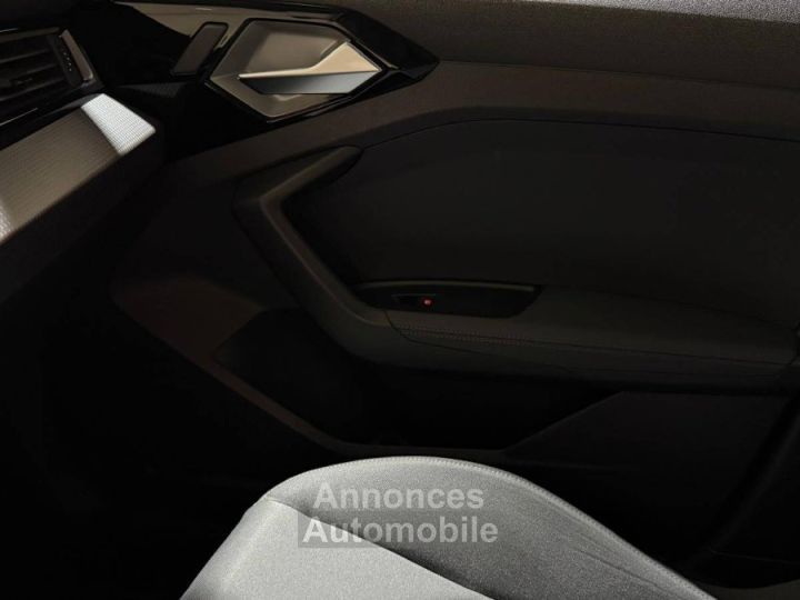 Audi A1 Sportback 30 TFSI 110 ch S tronic 7 Advanced 2 - 16