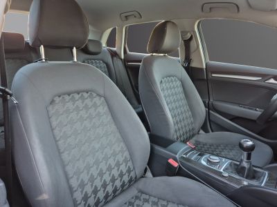 Audi A3 Sportback 20 TDI 150 S Line / JANTES ROTOR / SIEGES CHAUFFANTS / GPS / DISTRI ET EMBRAYAGE RECENT   - 10