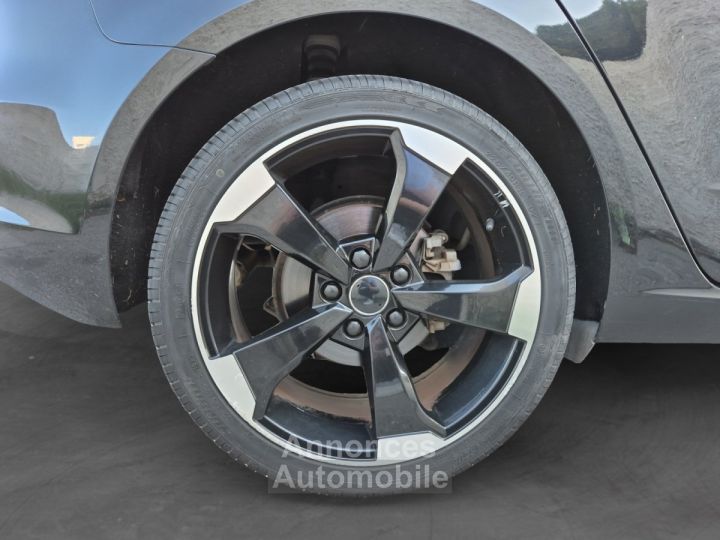 Audi A3 Sportback 20 TDI 150 S Line / JANTES ROTOR / SIEGES CHAUFFANTS / GPS / DISTRI ET EMBRAYAGE RECENT - 18