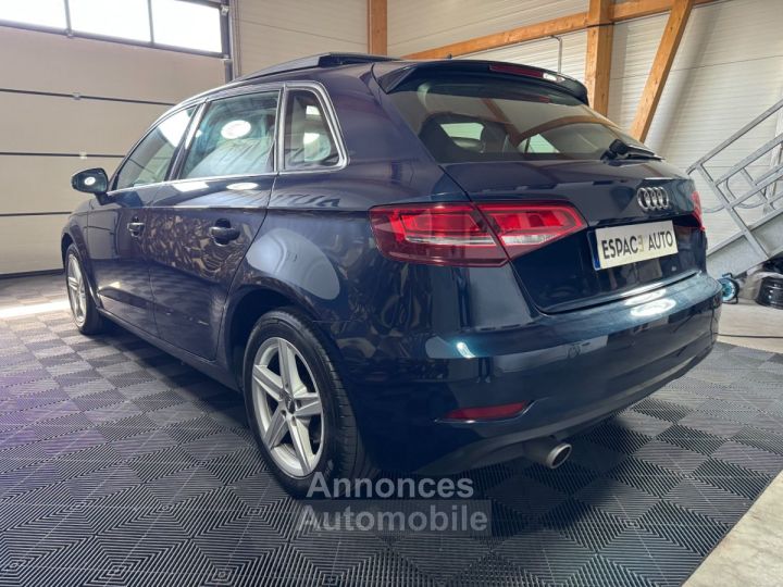 Audi A3 Sportback 16 TDI 116 S tronic 7 Design Luxe - 3
