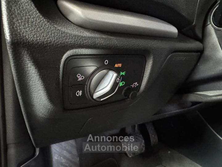 Audi A3 Sportback 16 TDI 116 S tronic 7 Design Luxe - 29
